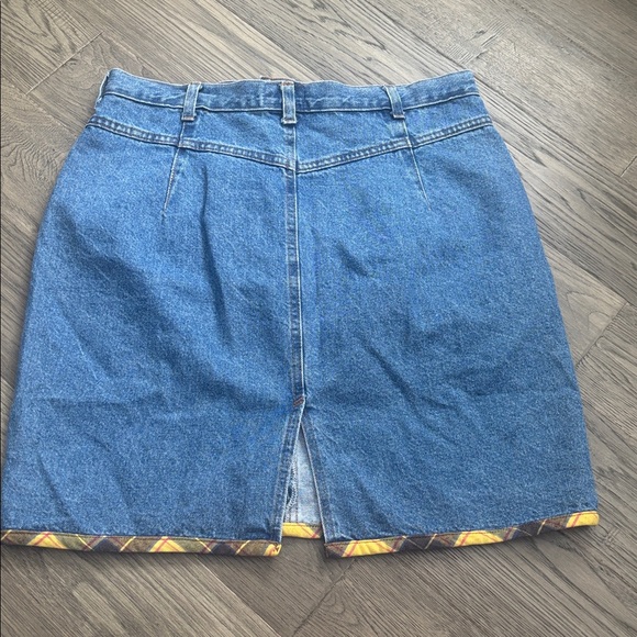 French Dressing | Vintage Denim Skirt with Yellow and Black Plaid Accents Sz 38 - Picture 10 of 11